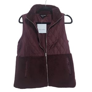NWT Ease of Motion Maroon Vest Size Small